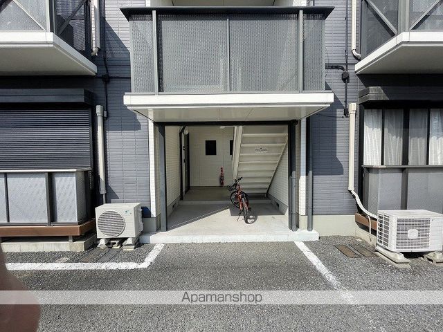 アイリスときわ B棟の玄関写真