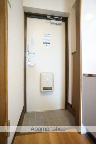 GRANDIRの内装写真
