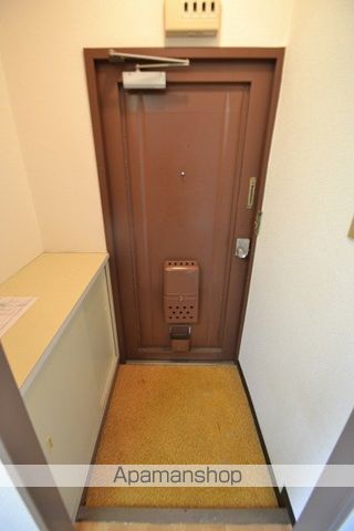 片岡ビルの内装写真