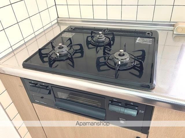 ローレルコート天理前栽の内装写真