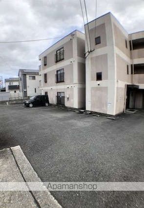 プラザ堅田[2LDK/47.02m2]の駐車場