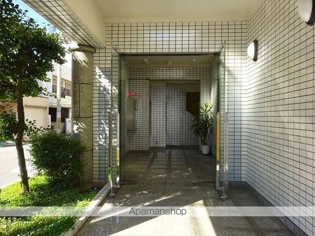 マンション本町[2DK/39.29m2]のエントランス