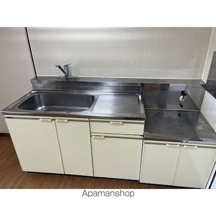 Ｌｉｍｐｉａ　Ｏｒｉｌｌａ野口[3DK/58.32m2]のキッチン