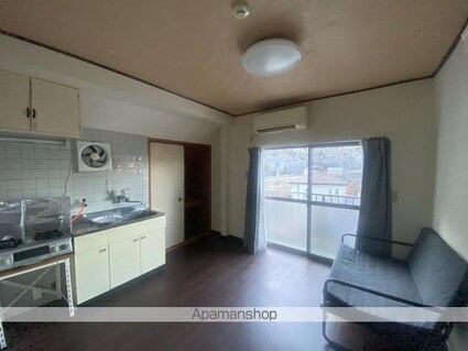 アムール宮脇[1R/15m2]のリビング・居間