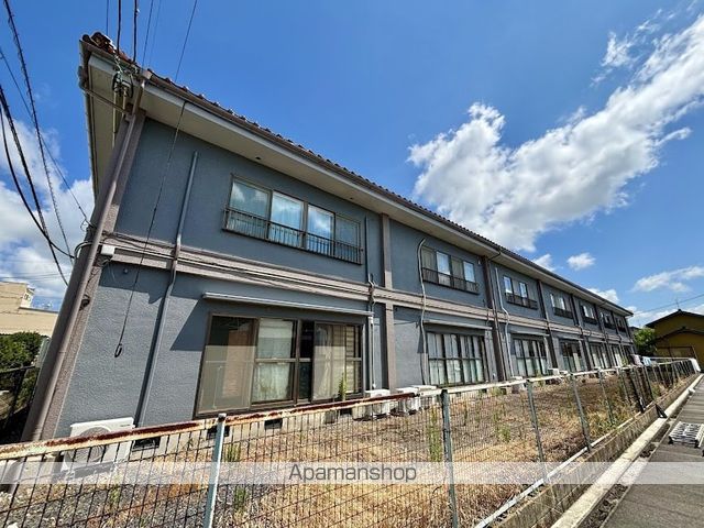 三條屋アパートの外観写真