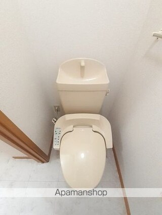 ベルオーブメゾンＢ[2K/42.77m2]のトイレ