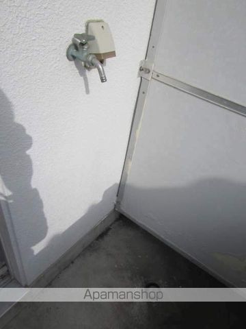 ホワイトスクエアの内装写真