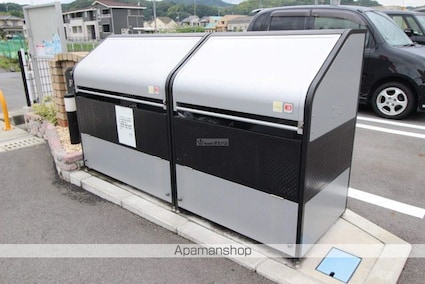 フロールⅡ[1LDK/37.76m2]の共用部1