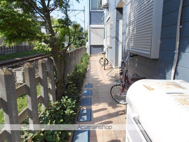 リプレ栄町の玄関写真