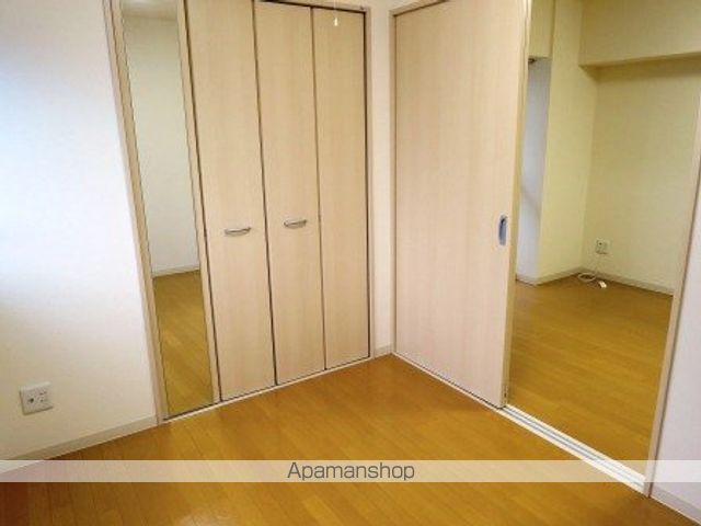 ブレイカーズ萬代の内装写真
