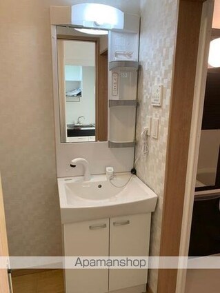 ＧａｒｄｅｎＣｏｕｒｔ上大岡Ａ号棟[1R/18.63m2]の洗面所