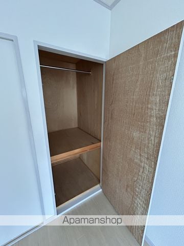 リマーカーブル己斐の内装写真