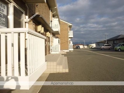 ロイヤルスクエア　Ａ[1LDK/49.26m2]の外観5
