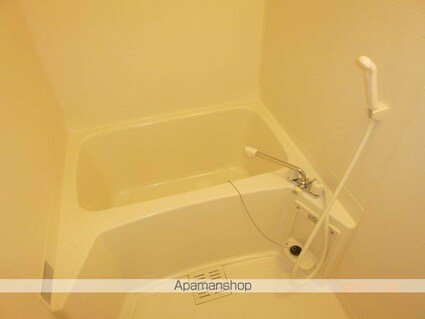 フルーレ伊勢[1K/25.56m2]のバス