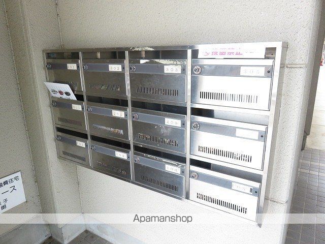 コンフォースの玄関写真