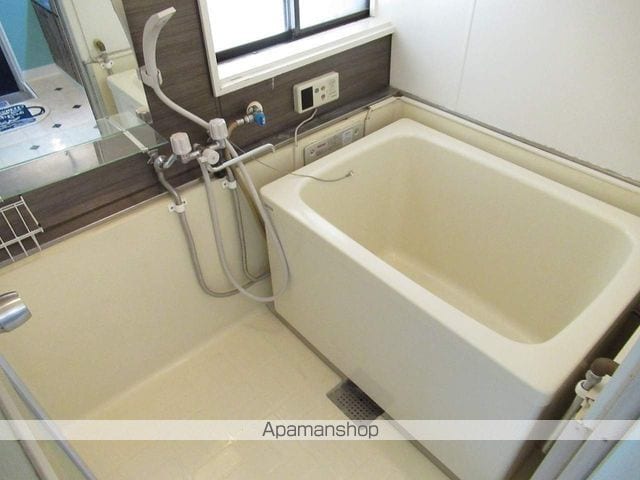 カルチェラタンの内装写真