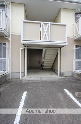 フレグランス本窪Ａ棟[3DK/50.8m2]のエントランス