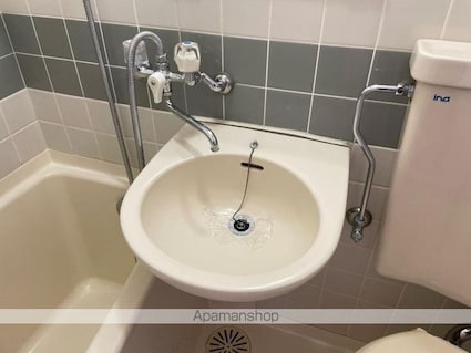 プチメゾン片原町[1R/18.44m2]の洗面所