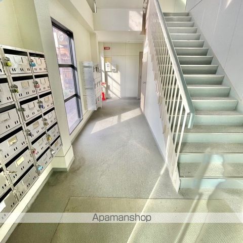 ハイツアムールの玄関写真