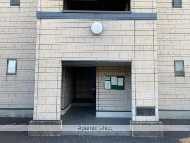 フォブールFの玄関写真