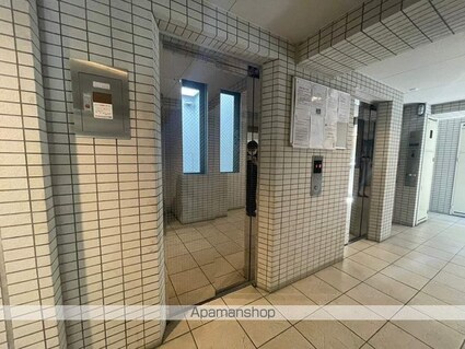 東京都新宿区新宿２丁目[1DK/32.6m2]の共用部4