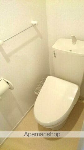 フローラ大小路Bの内装写真