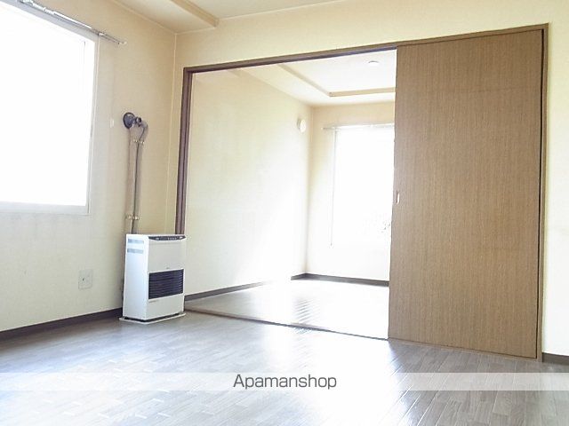 プロートンの内装写真