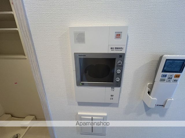 コンフォリア新大阪宮原Qの内装写真