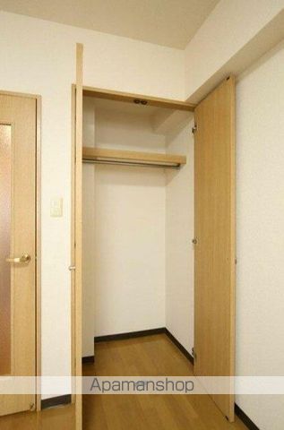 スカイコート中野第二の内装写真
