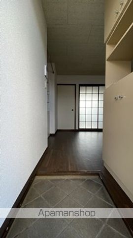 フォートレスの内装写真