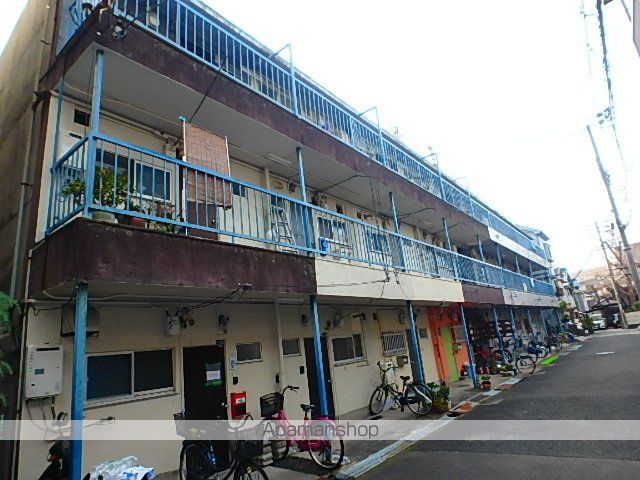 太陽マンション 西棟の外観写真
