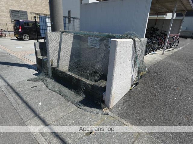 紺屋マンション’92の外観写真