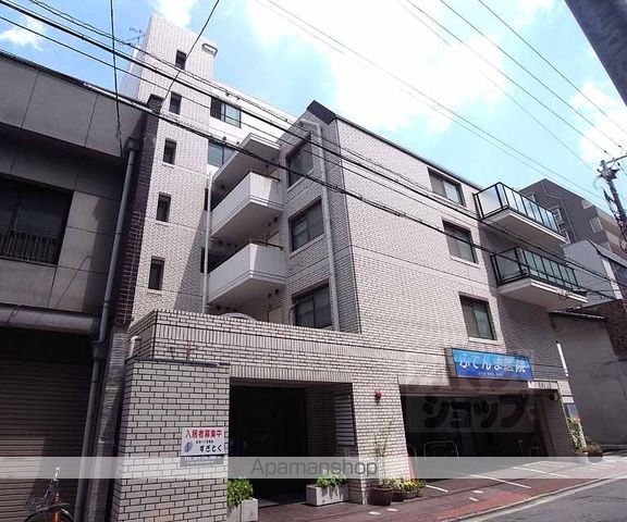 ロイヤル室町の外観写真