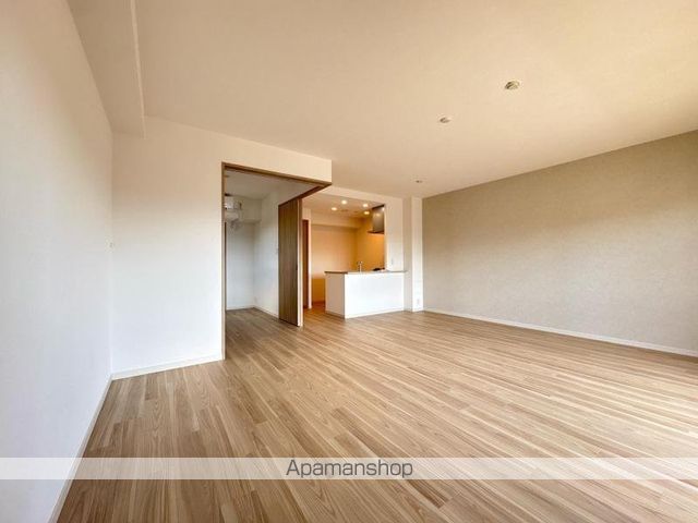 SーRESIDENCE瓦町駅ALOの内装写真