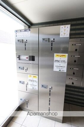 グリーンリーフ[2LDK/53.55m2]のエントランス1