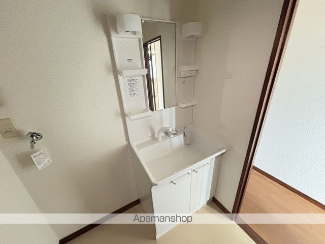 本町ハイツタイプIの内装写真