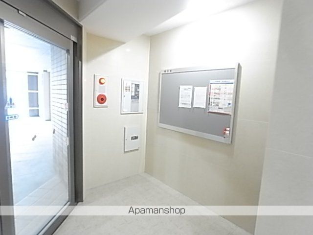 グレイス新栄の玄関写真