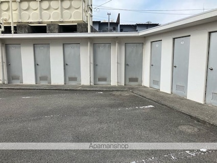 アーバンコート北新町[3LDK/63m2]の共用部4