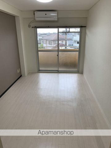 JJBLDIIの内装写真