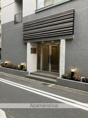 カスタリア住吉IIの玄関写真