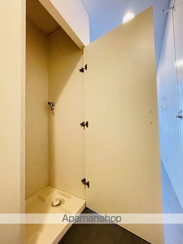 スクエア名駅南の内装写真
