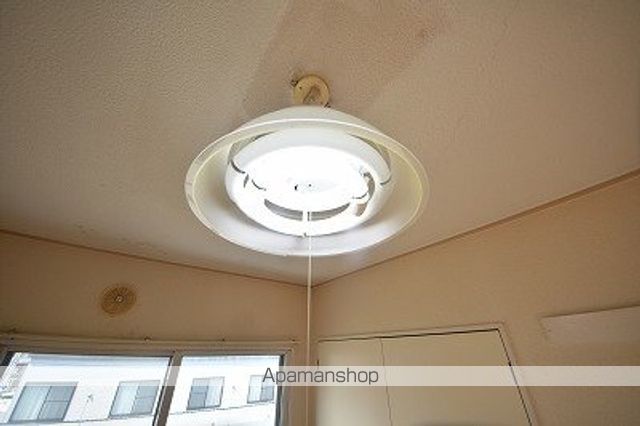 シャトレ麻生の内装写真