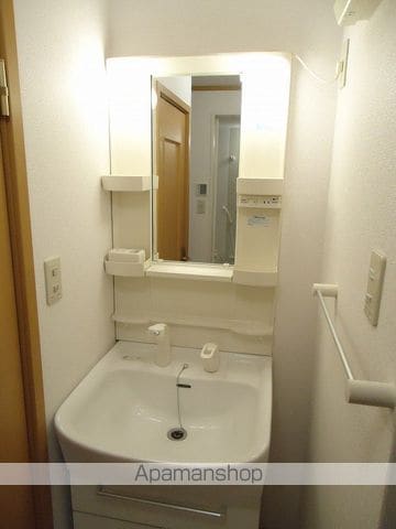 ヴィラ ルミエールBの内装写真