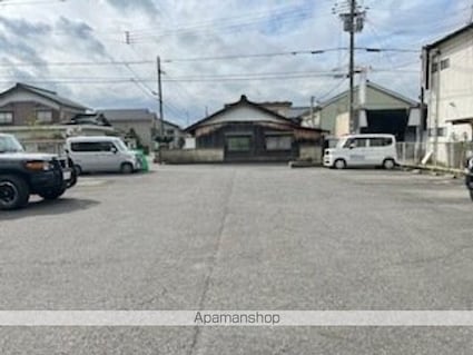 ユースコート東沖野[2LDK/63.36m2]の駐車場1