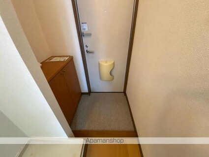 Ｋ’ｚ　Ｂ[1K/24.57m2]の玄関