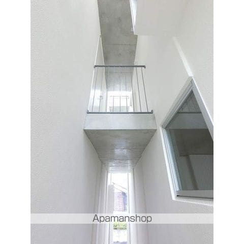 SOLANA TAKANAWADAIの内装写真