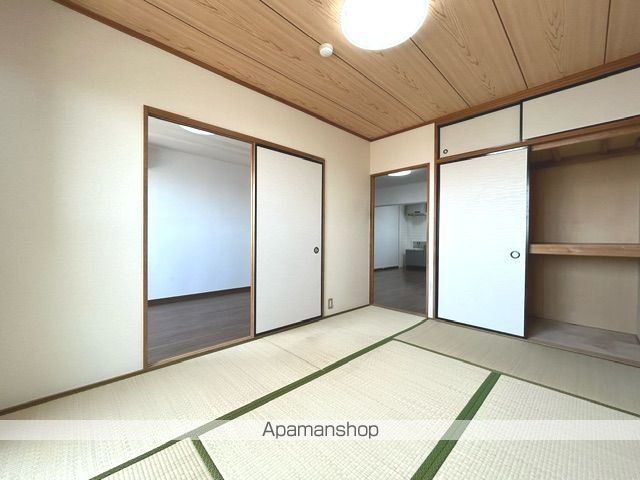 プラムコートの内装写真