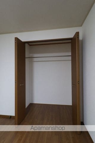 コンフォール翠 A棟の内装写真
