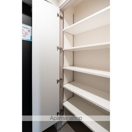 ウェルスクエア新宿戸山[2LDK/41.38m2]の内装