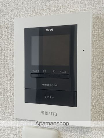 BENEIIの内装写真